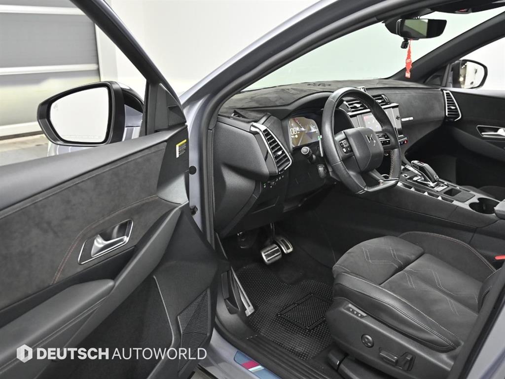 Citroen DS7 - Vista 11