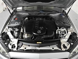 Mercedes Benz E class - Vista 8