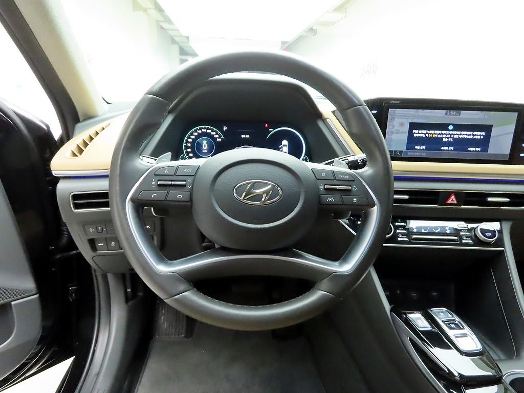 HYUNDAI Sonata - Vista 7