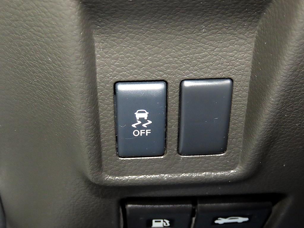 Nissan Cube 2012 the color of pearl - Importación desde Corea - HF Imports Iquique - Foto 14