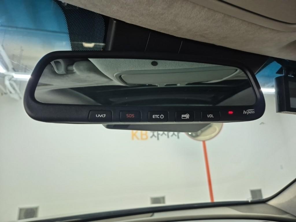 KIA K7 2020 Negro - Importación desde Corea - HF Imports Iquique - Foto 18