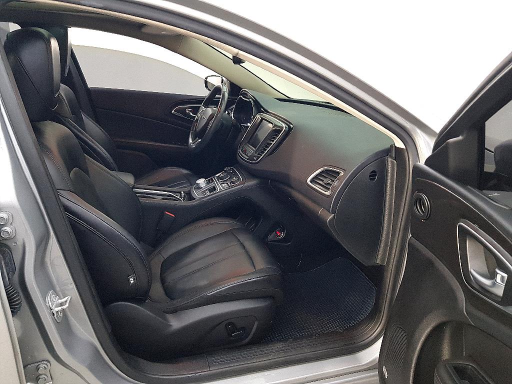 Chrysler 200 2015 Gris - Importación desde Corea - HF Imports Iquique - Foto 13