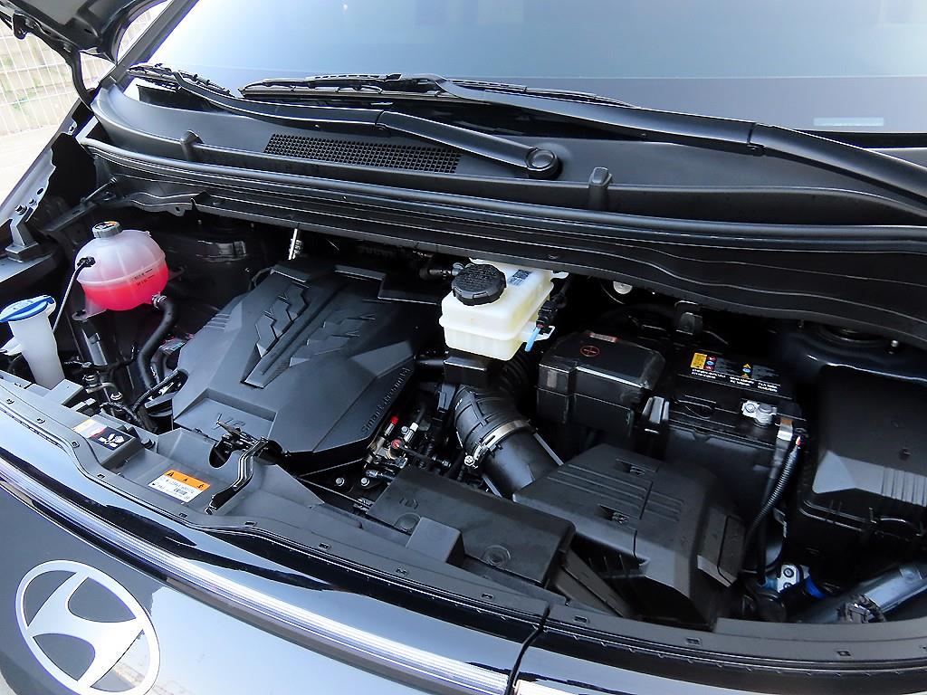 HYUNDAI Staria 2025 Gris - Importación desde Corea - HF Imports Iquique - Foto 19