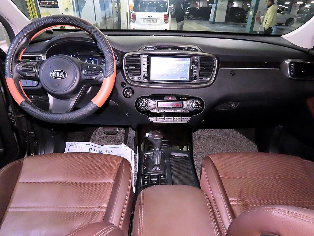 KIA Sorento - Vista 10