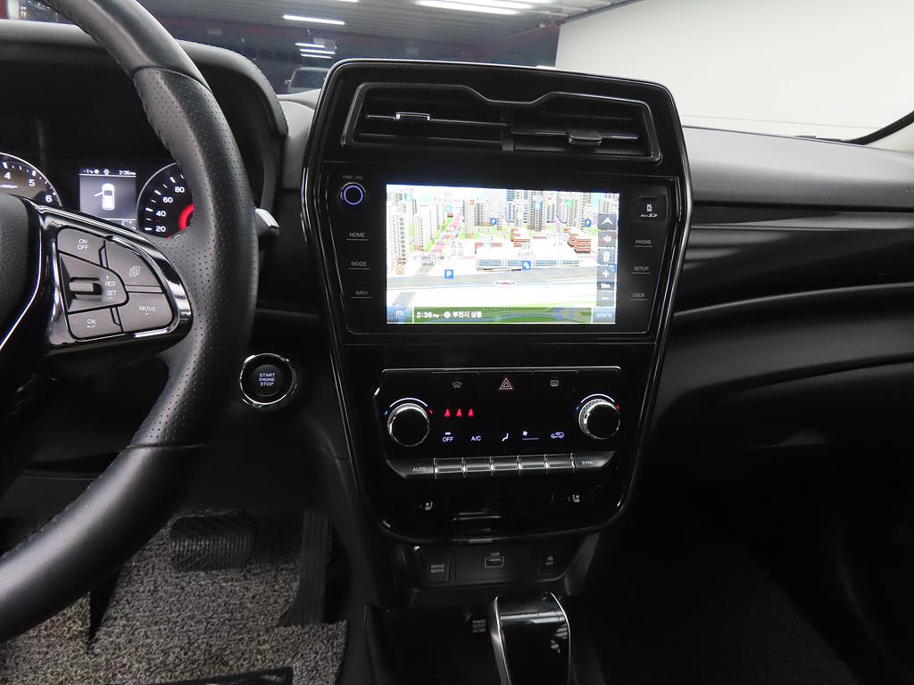 Ssangyong Tivoli - Vista 10