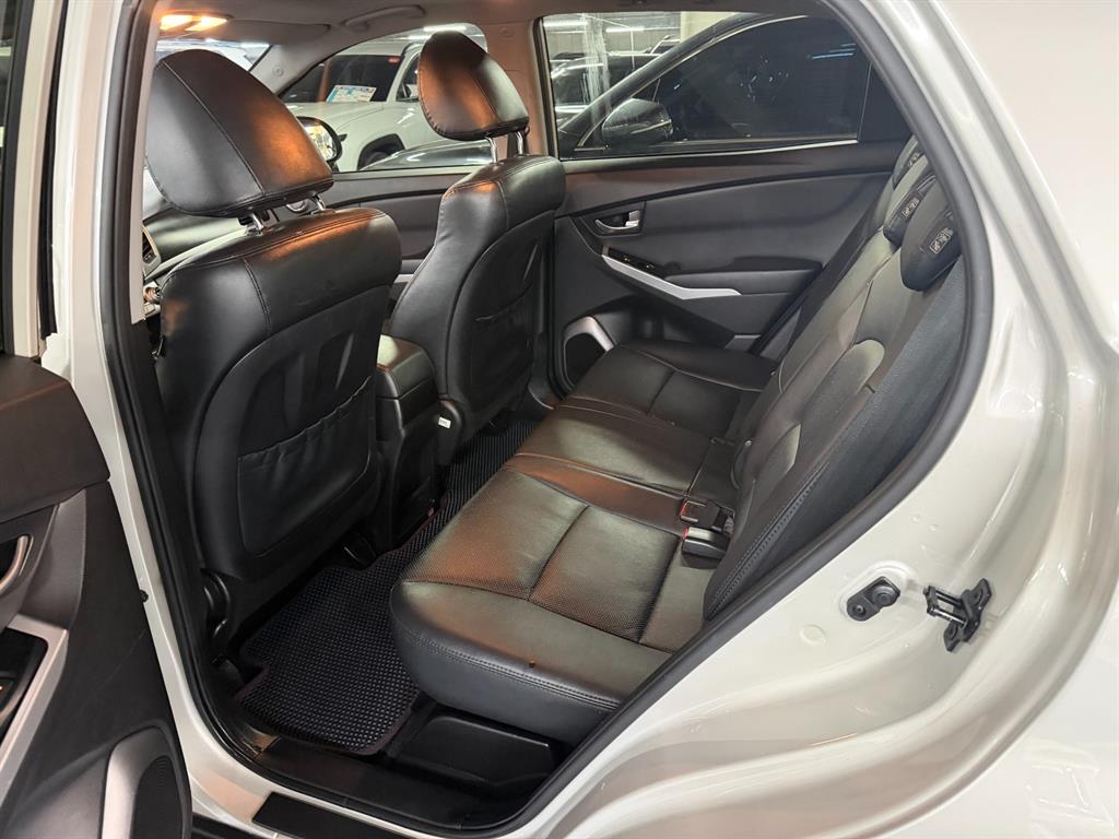 Ssangyong Korando - Vista 10