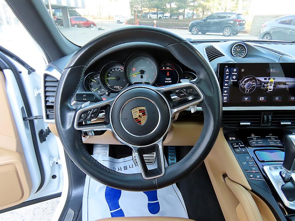 Porsche Cayenne - Vista 7