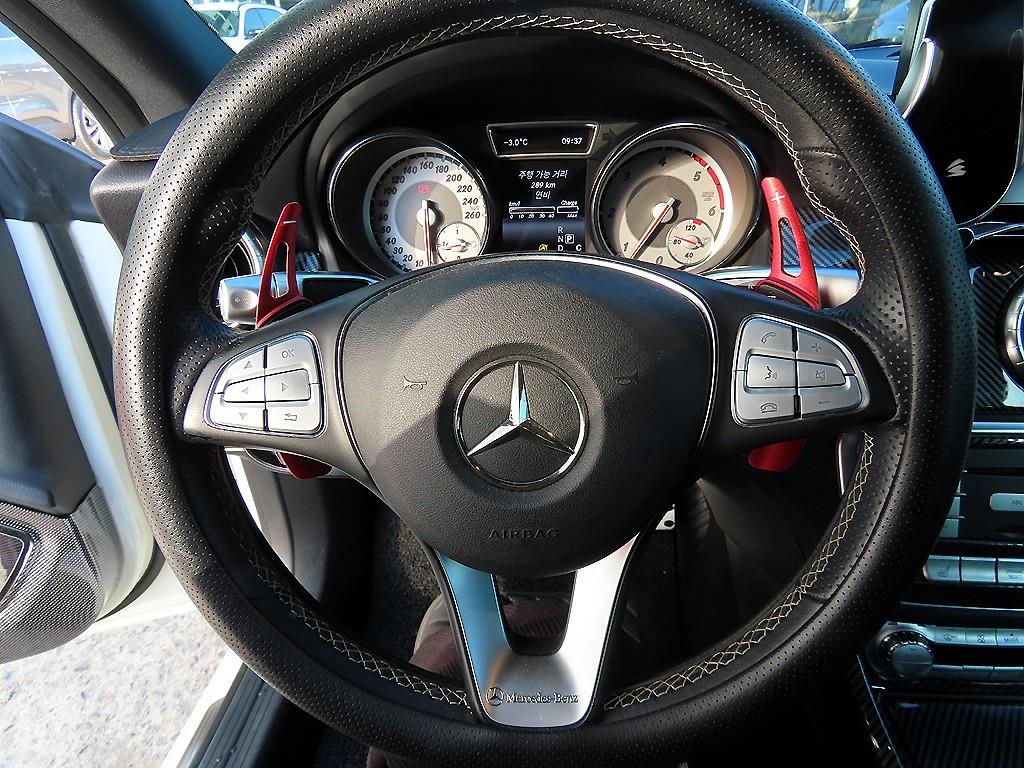 Mercedes Benz CLA Class - Vista 8