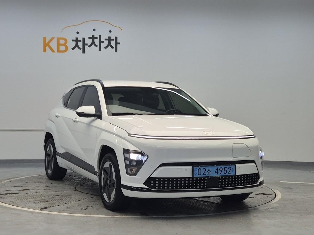 HYUNDAI Kona - Vista 4