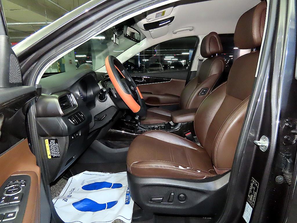 KIA Sorento - Vista 6