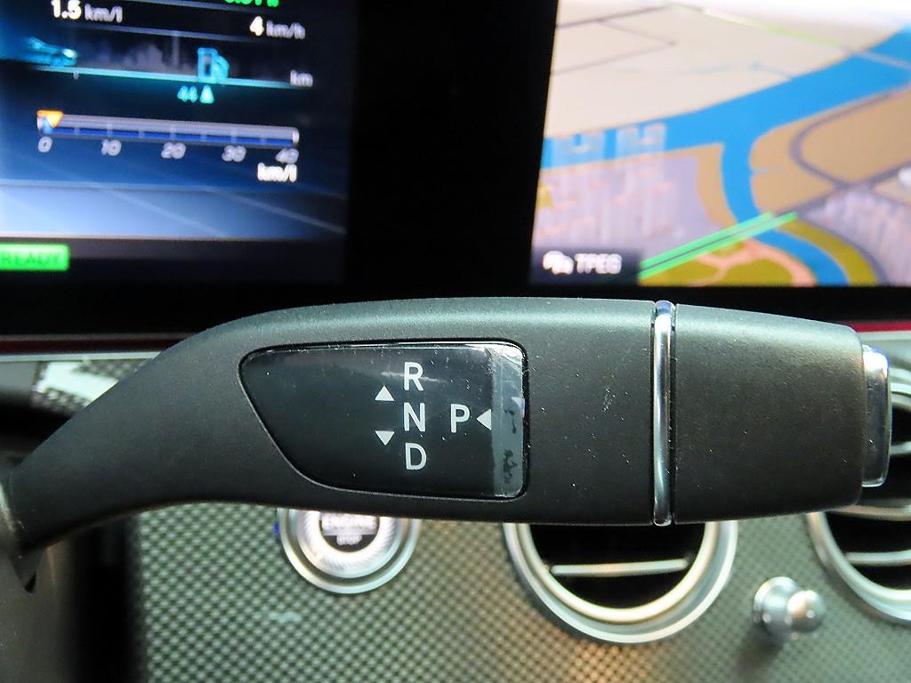 Mercedes Benz E class - Vista 10