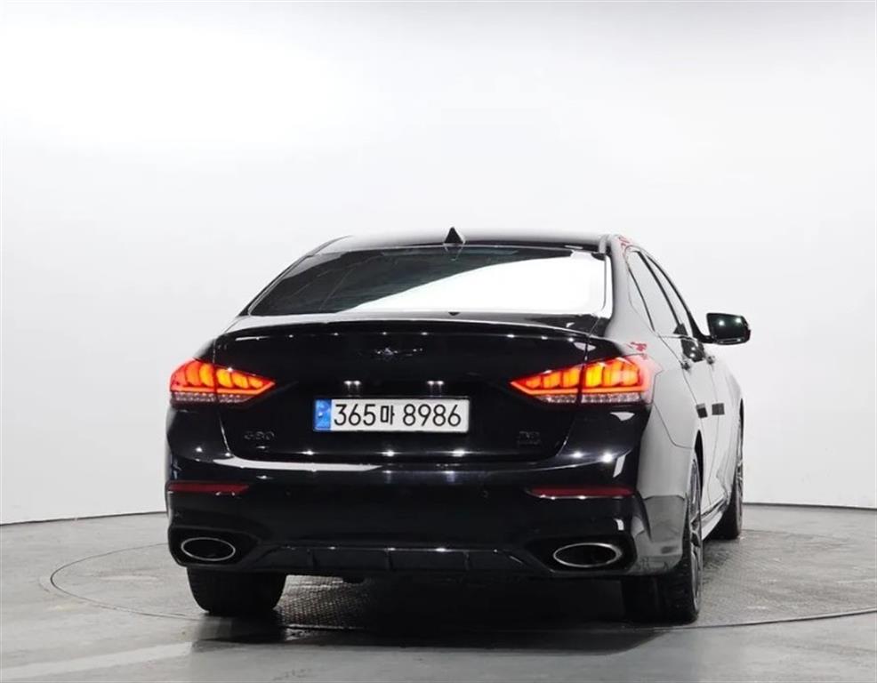 Genesis G80 - Vista 4