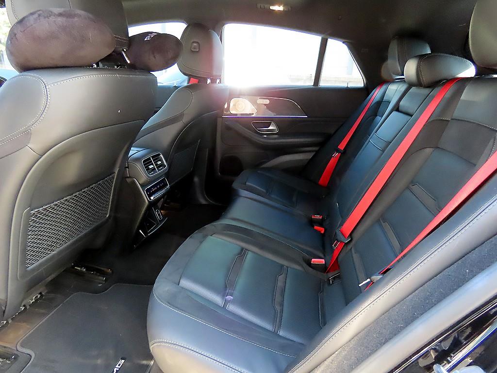 Mercedes Benz GLE Class - Vista 6