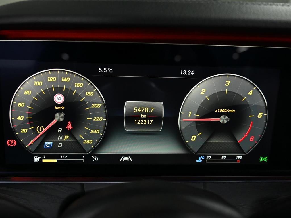 Mercedes Benz E class - Vista 11