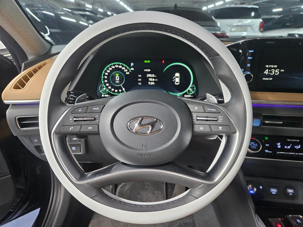 HYUNDAI Sonata - Vista 8