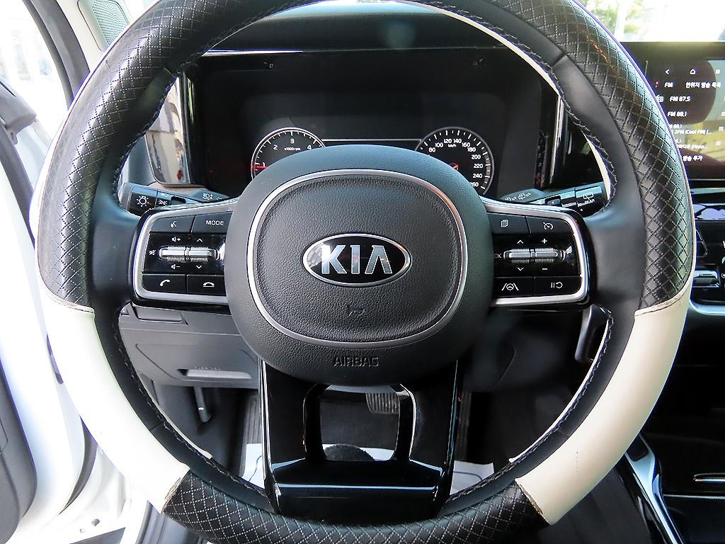 KIA Sorento - Vista 9