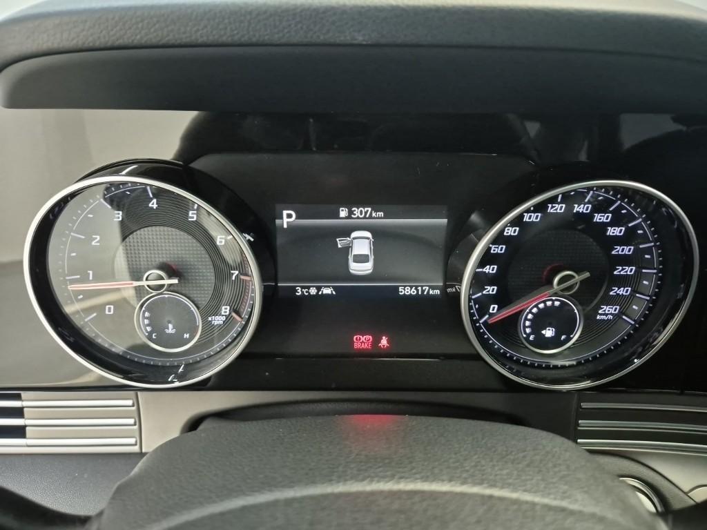 HYUNDAI Grandeur - Vista 6