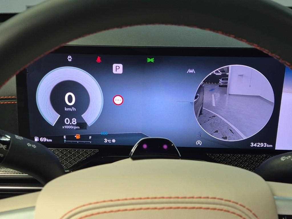 Genesis GV80 - Vista 6