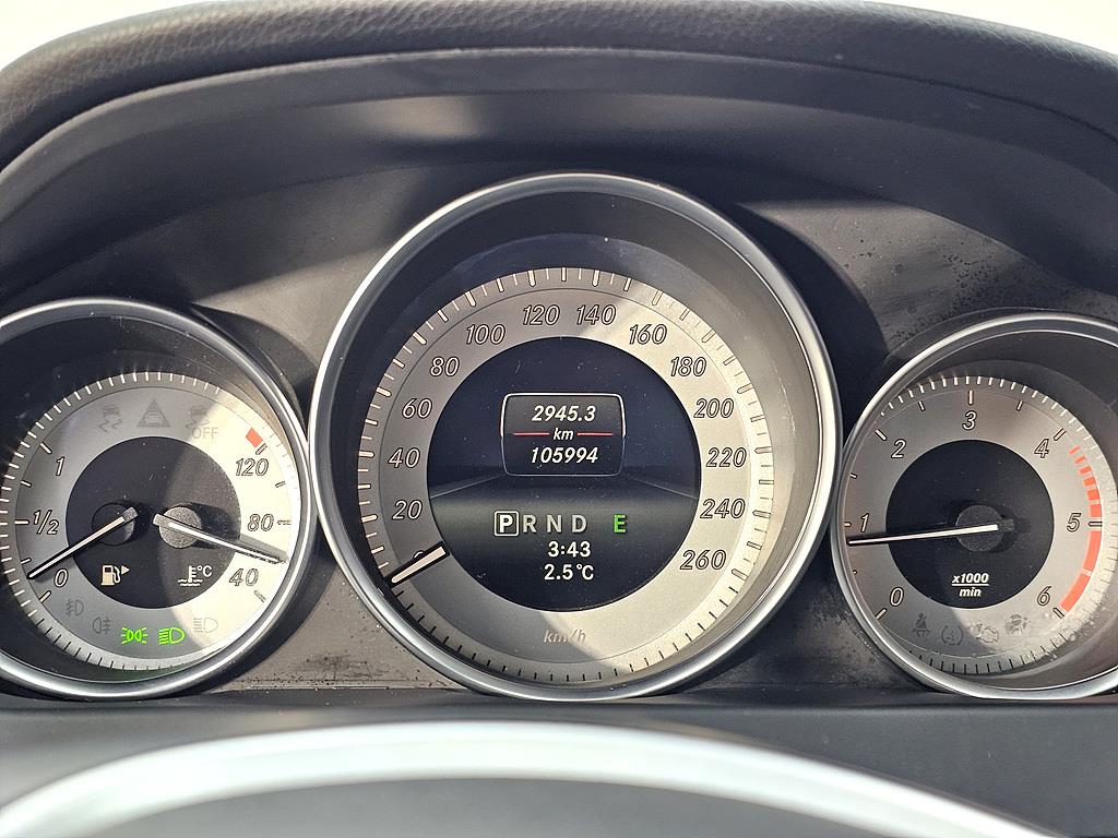 Mercedes Benz C Class - Vista 7