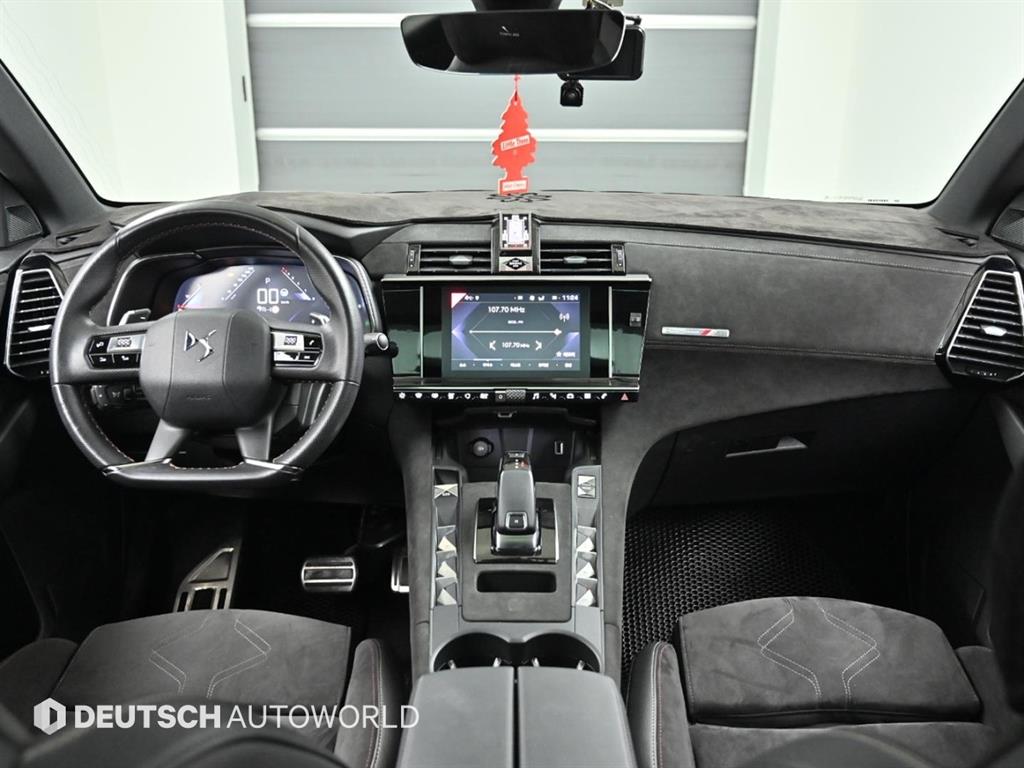 Citroen DS7 - Vista 7