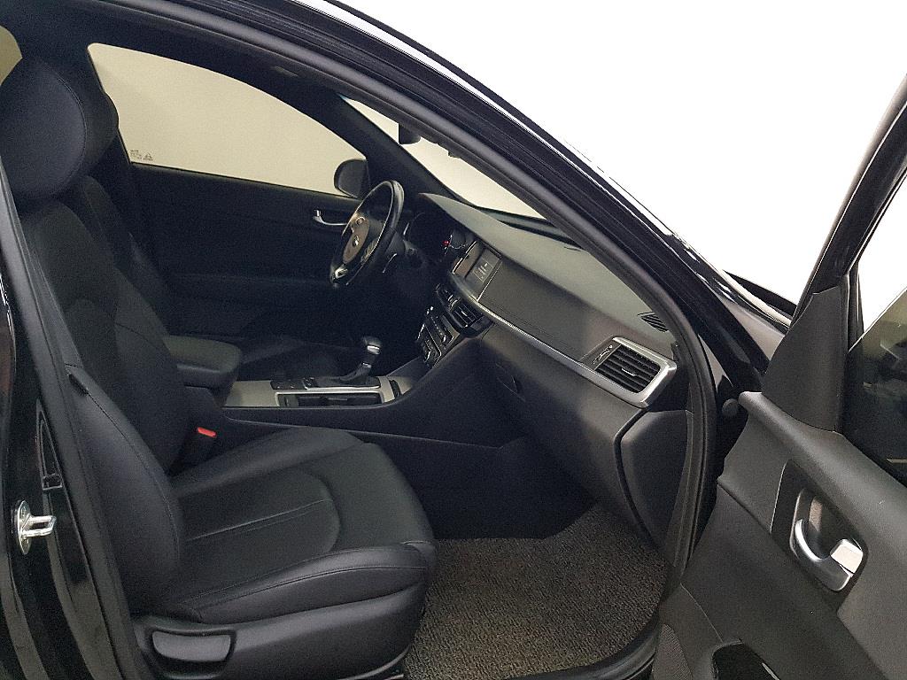 KIA K5 2017 Negro - Importación desde Corea - HF Imports Iquique - Foto 19