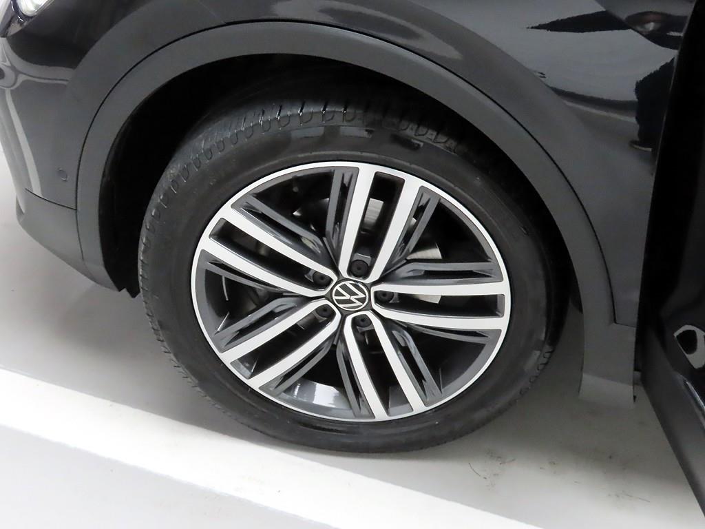 Volkswagen Tiguan 2022 Negro - Importación desde Corea - HF Imports Iquique - Foto 19