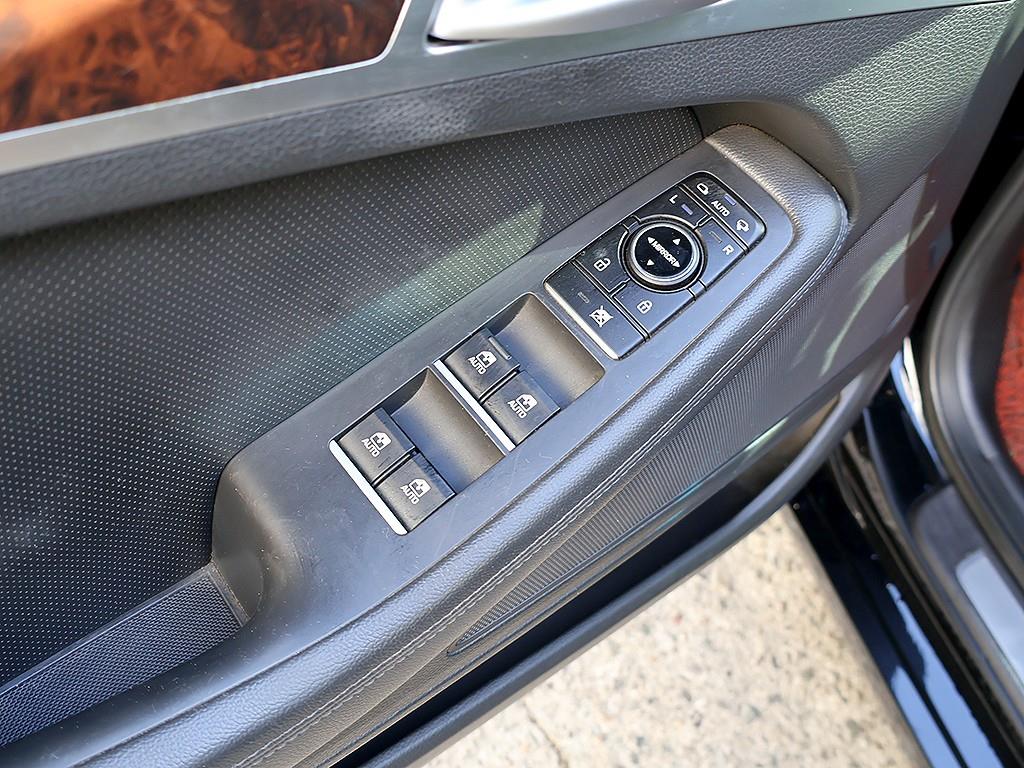 HYUNDAI Genesis 2016 Negro - Importación desde Corea - HF Imports Iquique - Foto 11