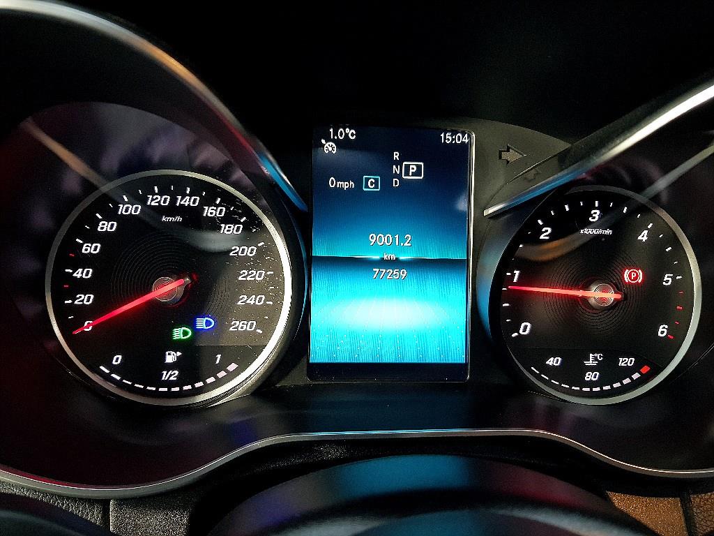 Mercedes Benz C Class - Vista 7