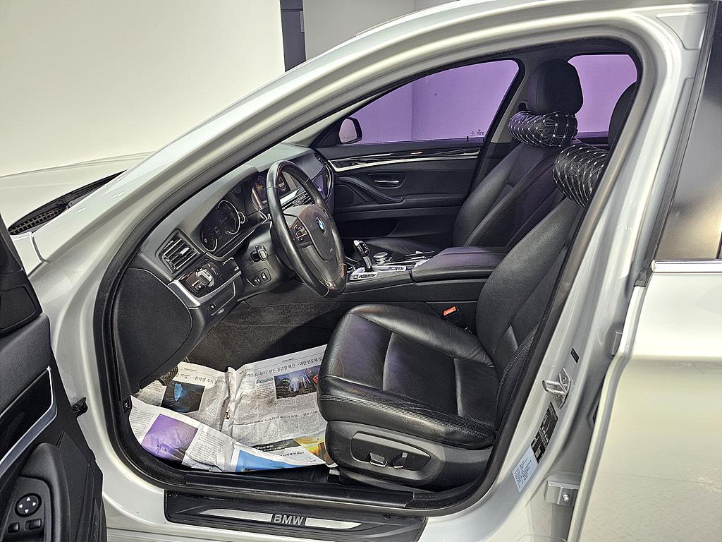 BMW 5 Series - Vista 8