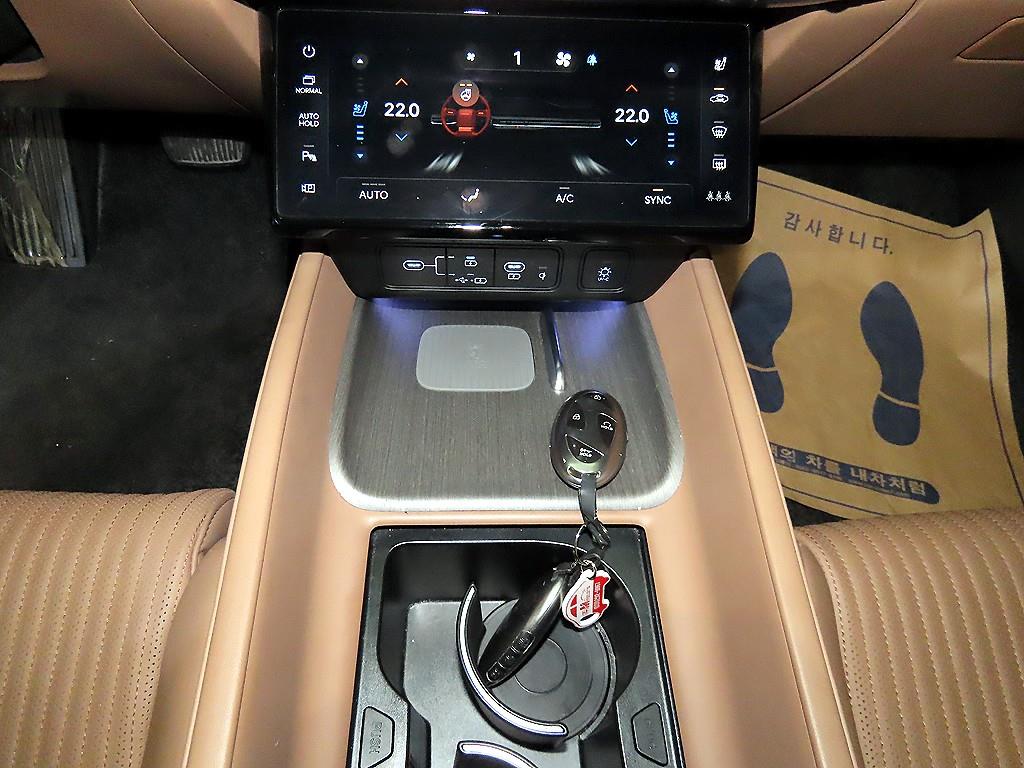 HYUNDAI Grandeur - Vista 12