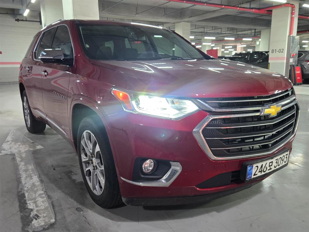 Chevrolet Travers - Vista 2