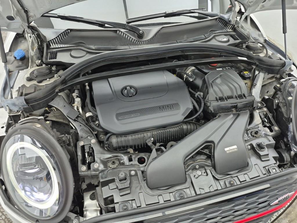 Mini Clubman - Vista 6