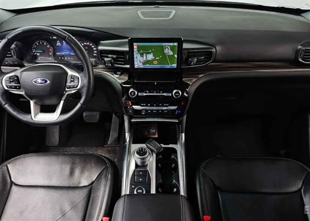 Ford Explorer - Vista 7