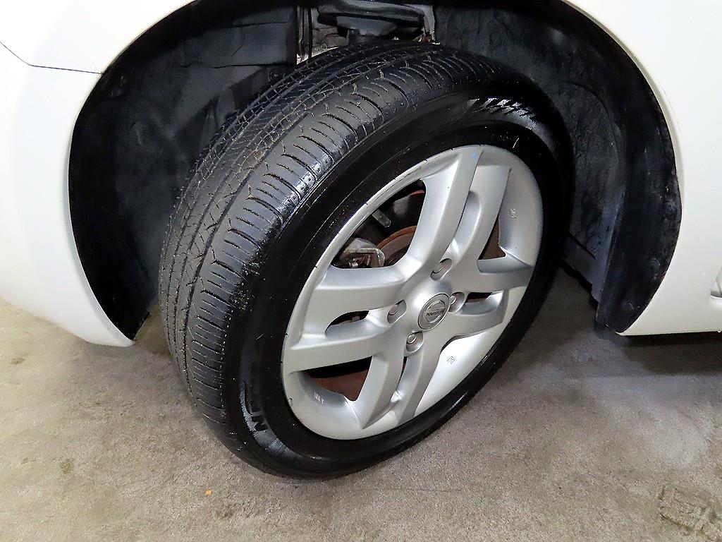 Nissan Cube 2012 the color of pearl - Importación desde Corea - HF Imports Iquique - Foto 18