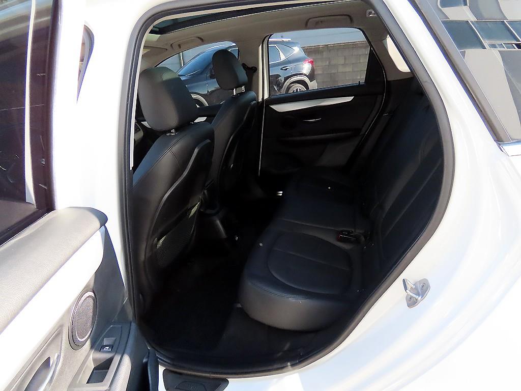 BMW 2 series - Vista 6