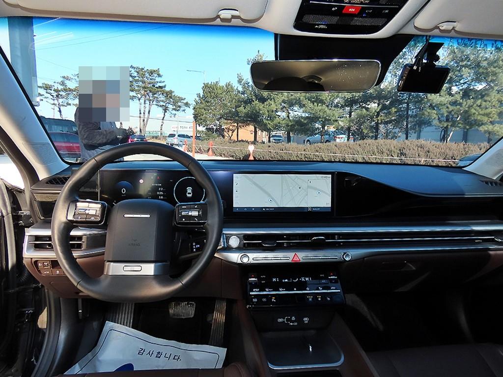 HYUNDAI Grandeur - Vista 7