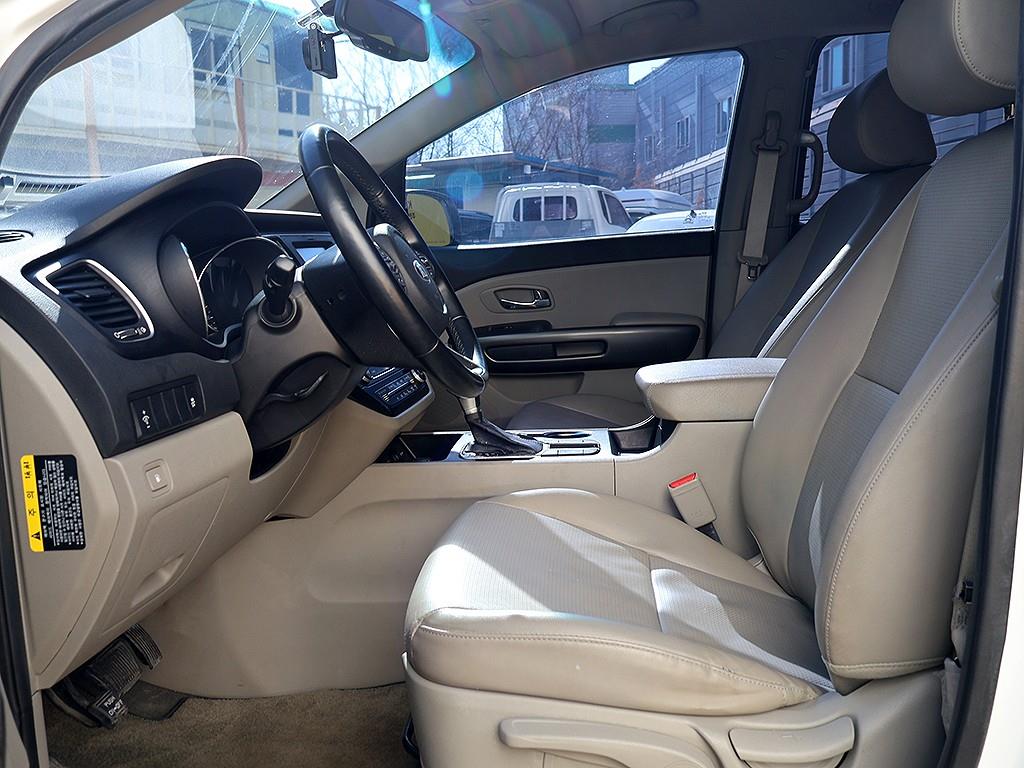 KIA Carnival 2019 Blanco - Importación desde Corea - HF Imports Iquique - Foto 12