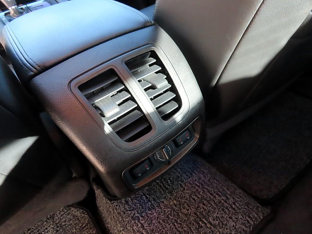 Ford Torus 2018 Negro - Importación desde Corea - HF Imports Iquique - Foto 16