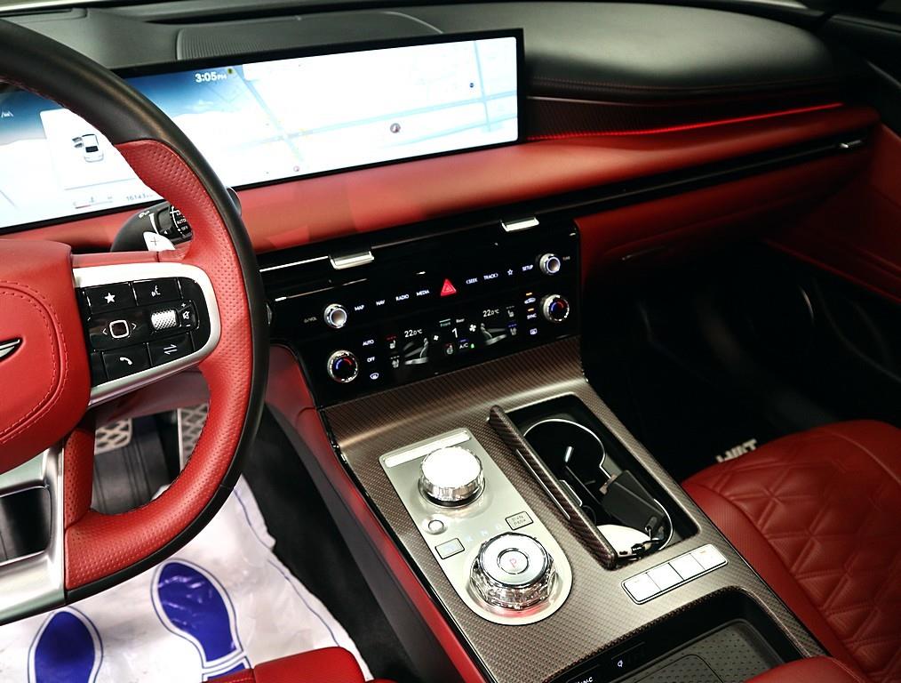 Genesis G80 - Vista 12