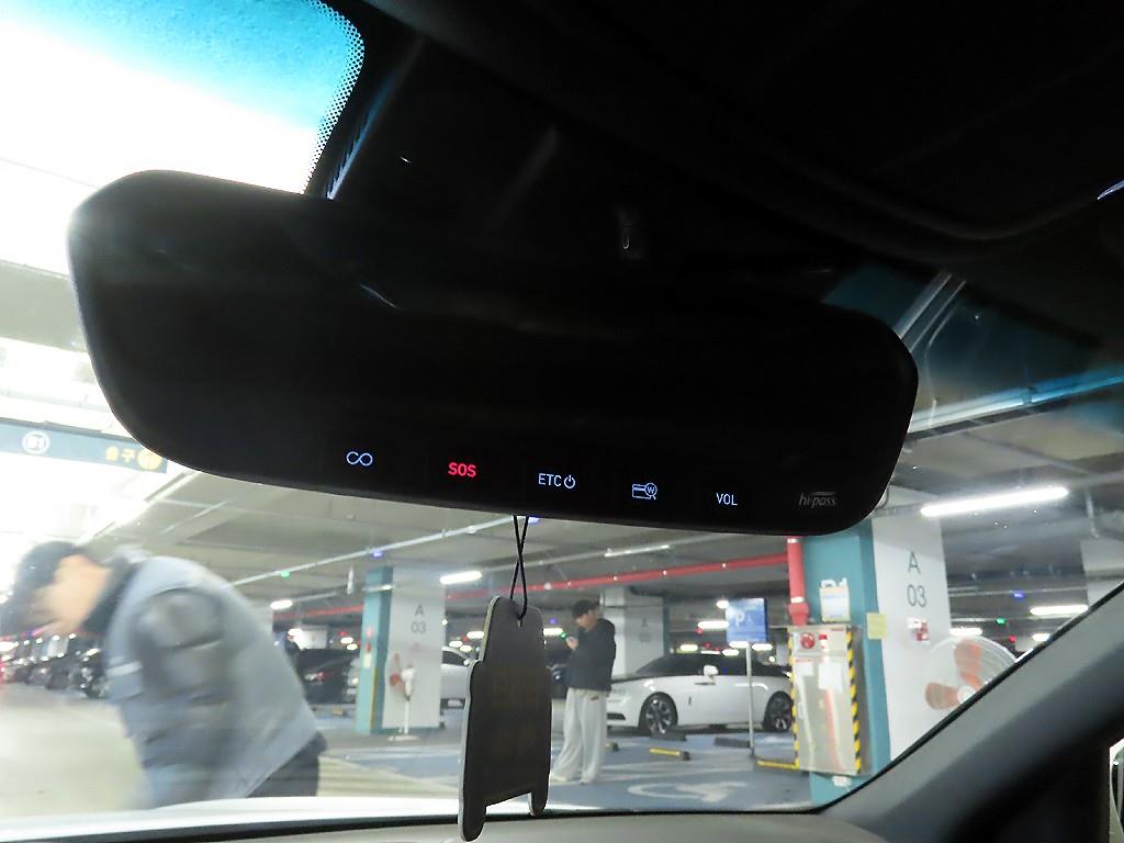 Genesis G70 2018 Blanco - Importación desde Corea - HF Imports Iquique - Foto 15