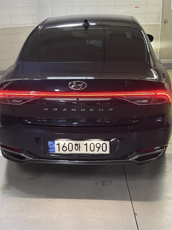 HYUNDAI Grandeur - Vista 2