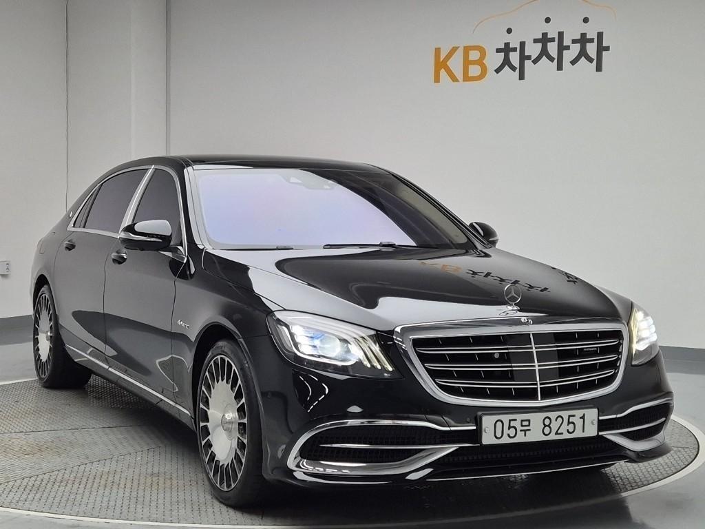 Mercedes Benz S Class - Vista 5