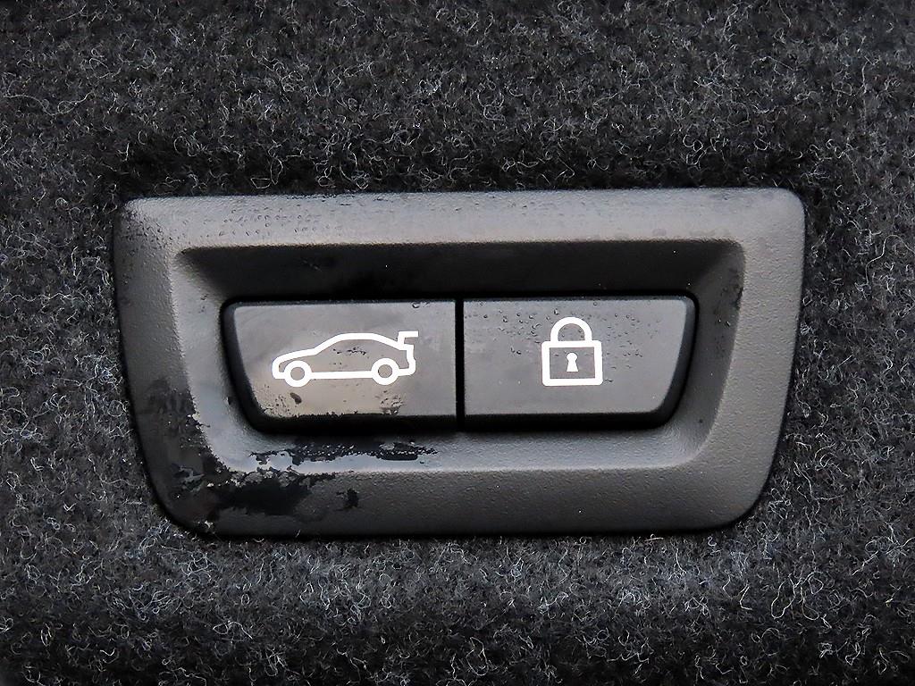 BMW 5 Series 2021 Negro - Importación desde Corea - HF Imports Iquique - Foto 17