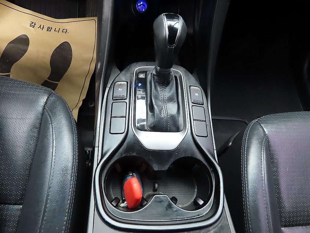 HYUNDAI Santa Fe - Vista 10