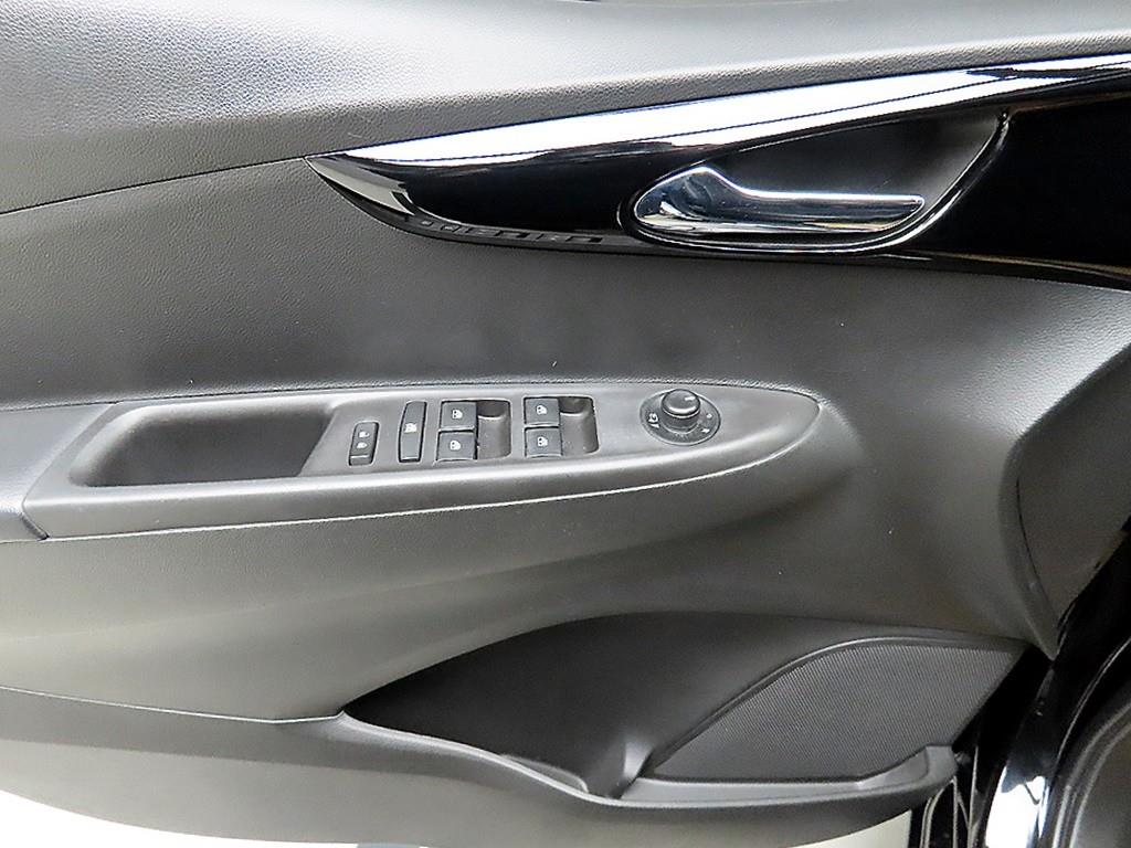 Chevrolet Spark - Vista 11