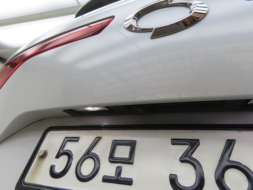 SAMSUNG QM6 2020 Blanco - Importación desde Corea - HF Imports Iquique - Foto 17