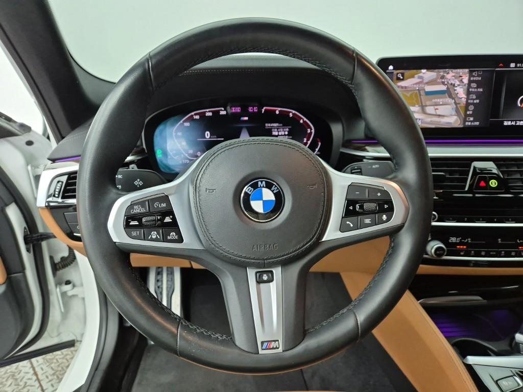 BMW 5 Series - Vista 9