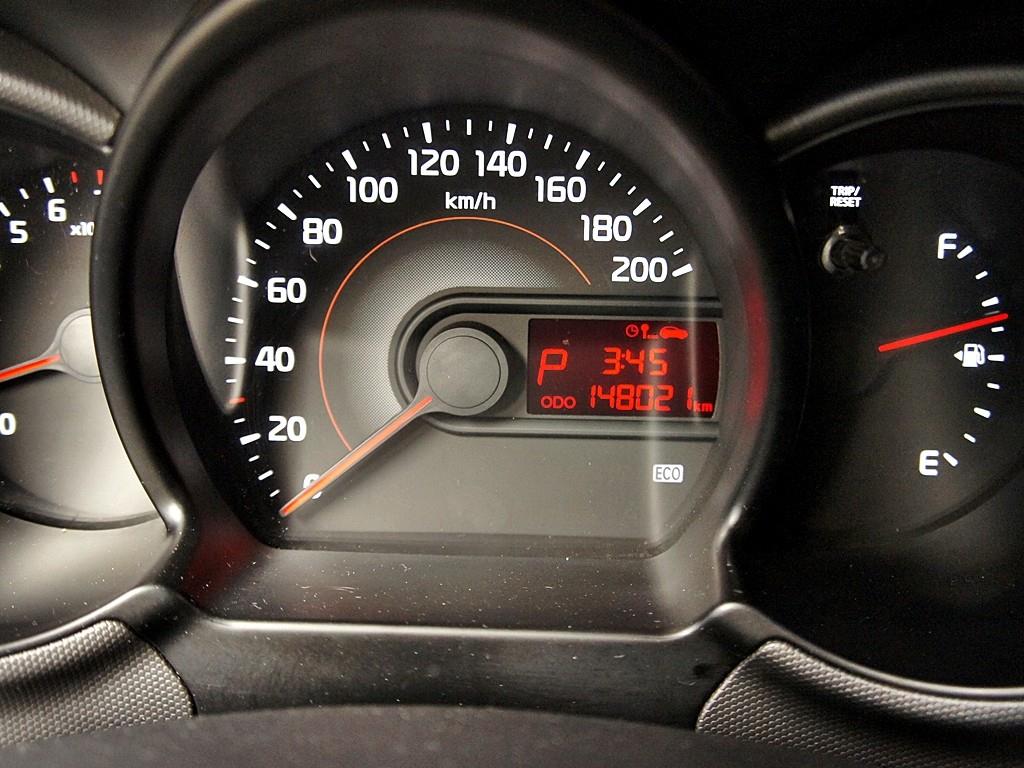 KIA Ray 2016 Negro - Importación desde Corea - HF Imports Iquique - Foto 9