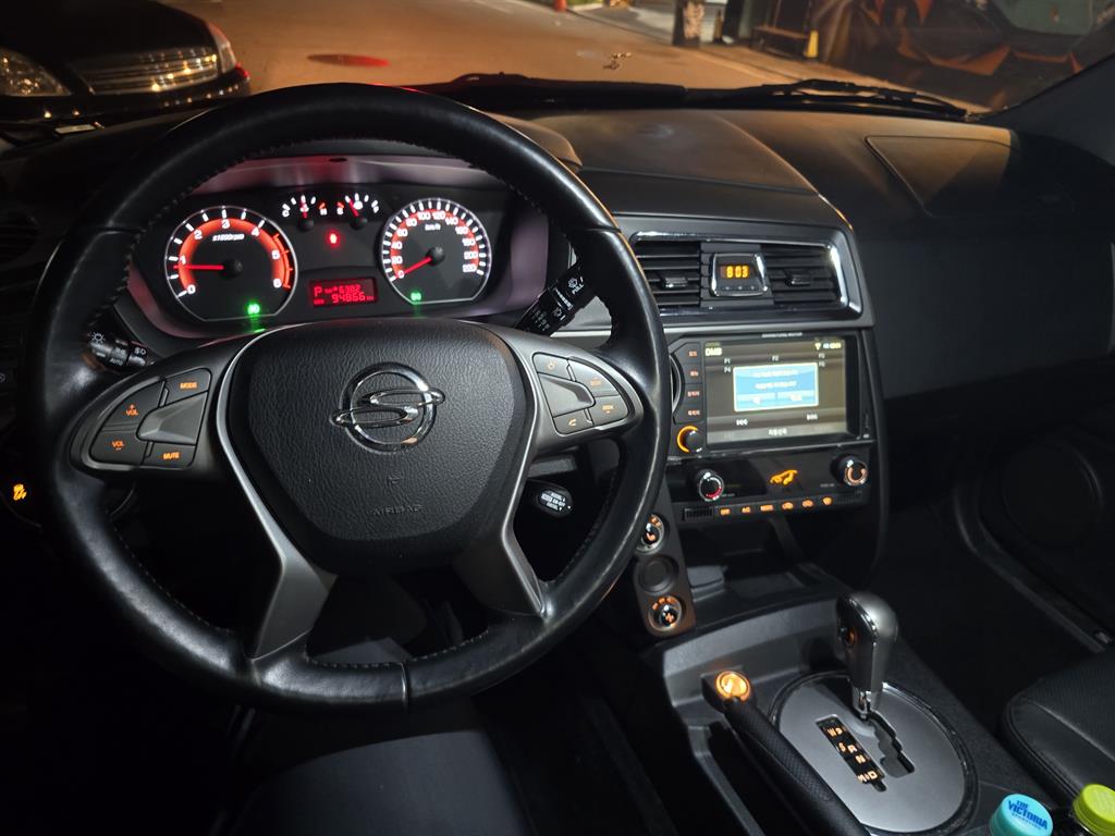 Ssangyong Korando - Vista 12