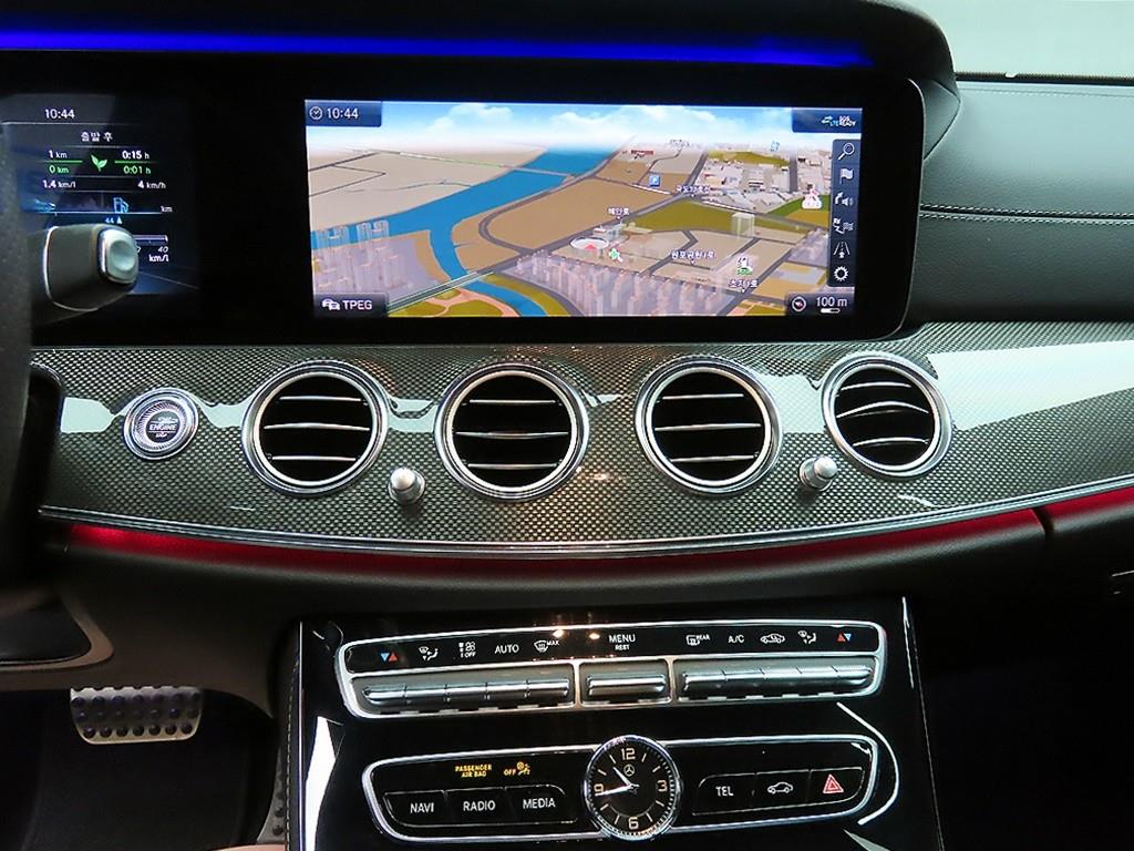 Mercedes Benz E class 2020 Gris - Importación desde Corea - HF Imports Iquique - Foto 15